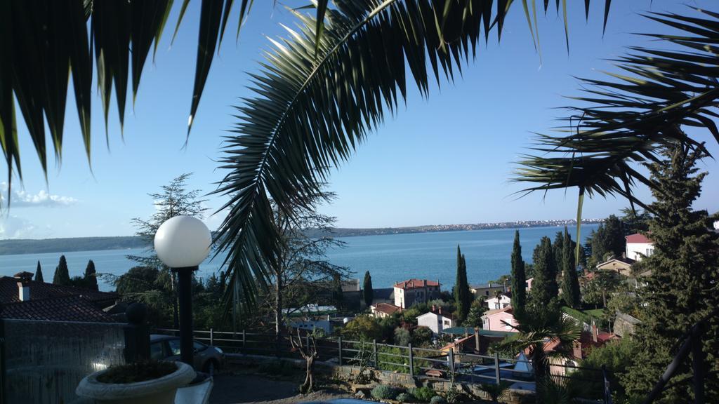 Studio-Apartments Monfort Portoroz Habitación foto